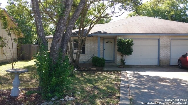 Primary Photo - 123 Oak Grove Dr