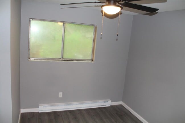 Building Photo - 1003 Parkview Dr