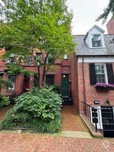 Building Photo - 3044 R St NW