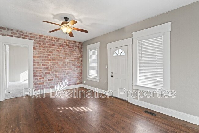 Foto del edificio - 9436 Haskins St