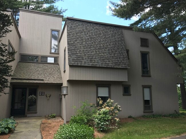 Front of the home - 47 Mallard Dr Townhome
