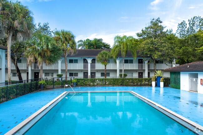 Building Photo - Sun Pointe Springs Apartments