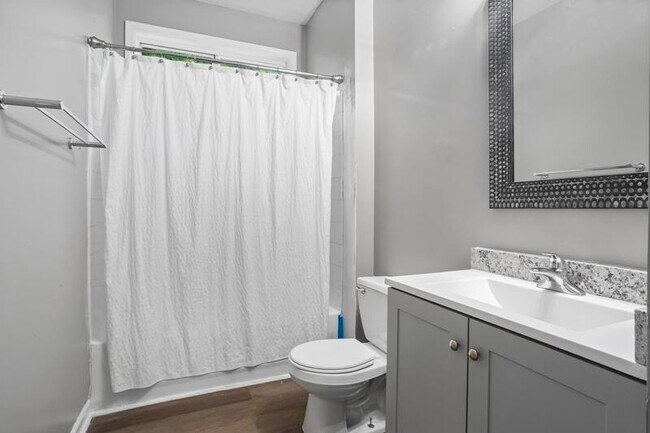 Foto del edificio - 869 Hall St NW