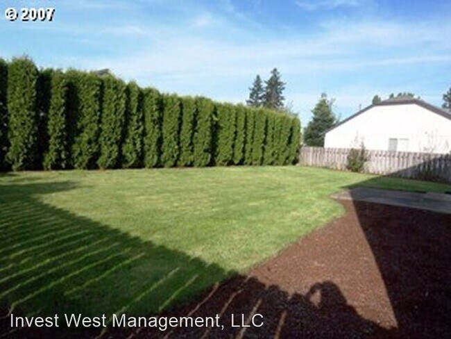 Building Photo - 4 br, 2 bath House - 14812 NE 74th CIRCLE