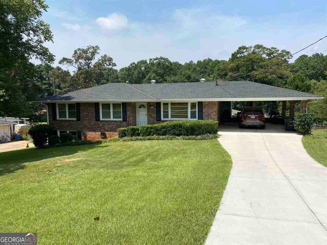 Primary Photo - 1190 Wingate Dr