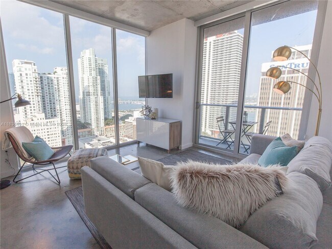 Foto del edificio - 151 SE 1st St