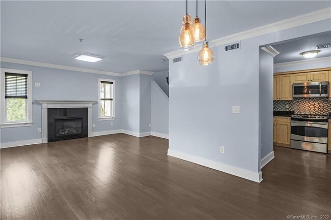 Foto del edificio - 109 Forest St