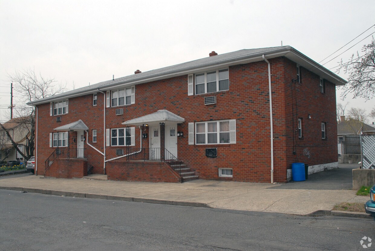 Foto principal - 262-268 E 25th St