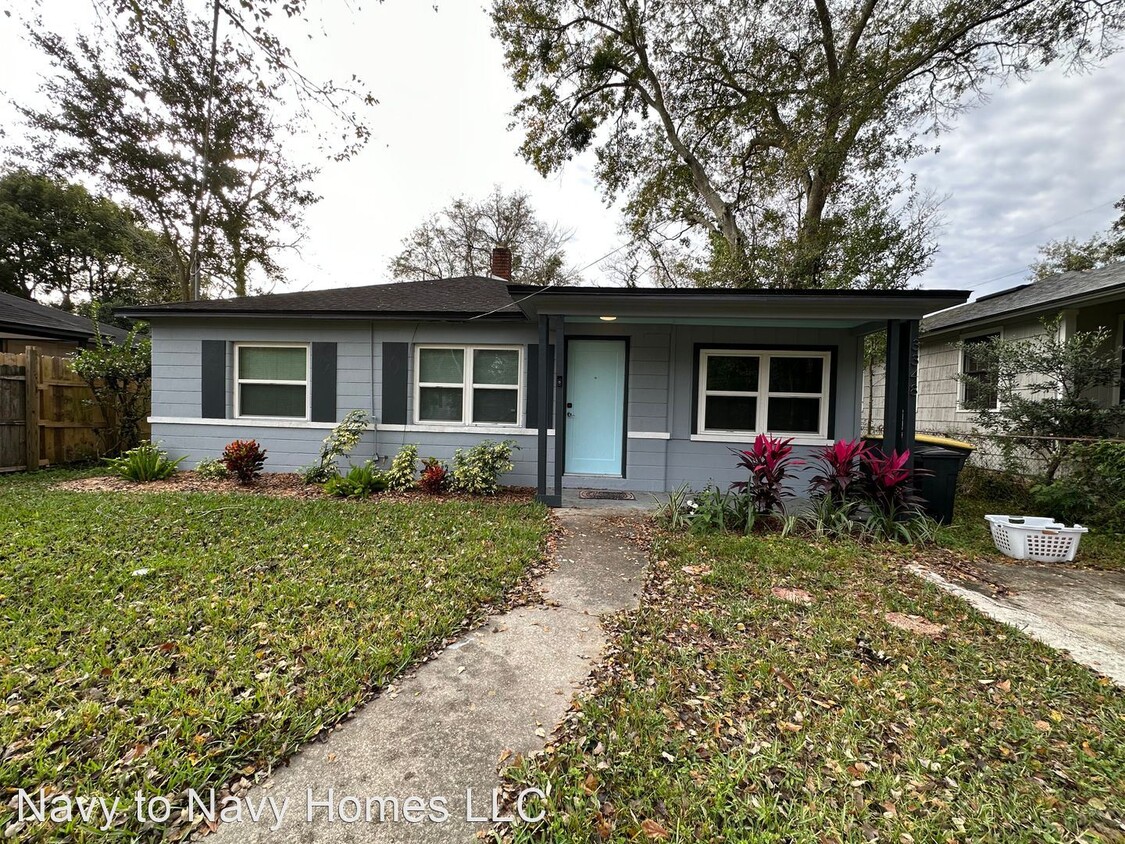 Foto principal - 3 br, 2 bath House - 3348 Myra St.