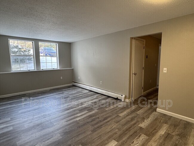 Foto del edificio - 20 Wolf Rd