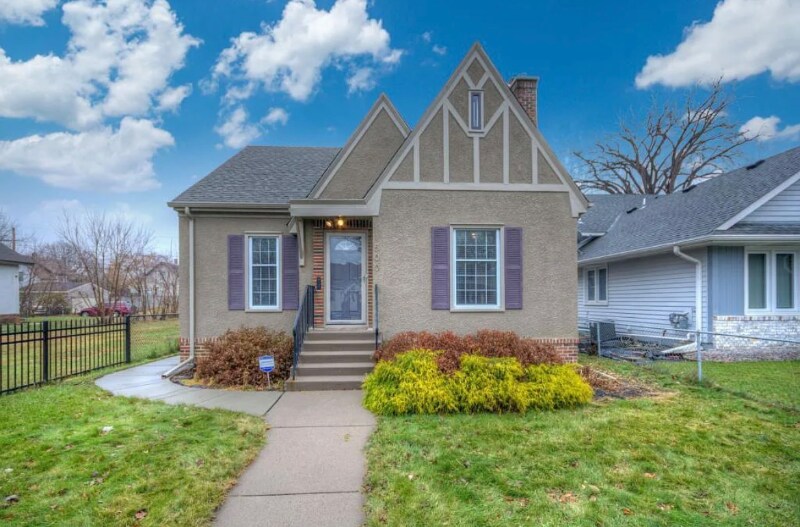 Primary Photo - 1500 N Upton Ave