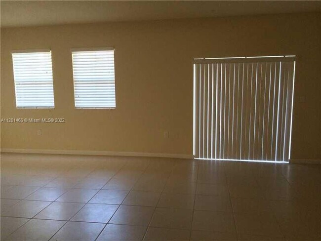 Building Photo - 8620 NW 97th Ave
