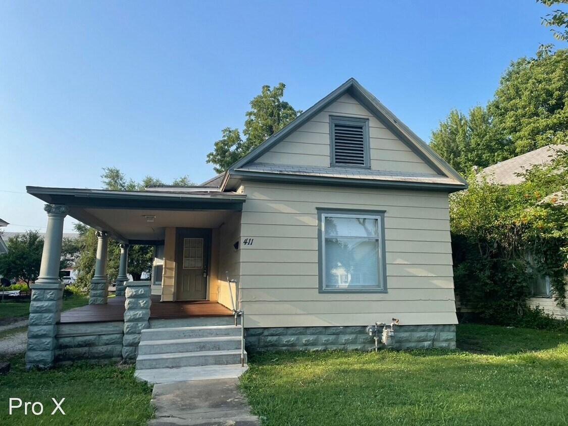 Primary Photo - 4 br, 3 bath House - 411 W. 4th