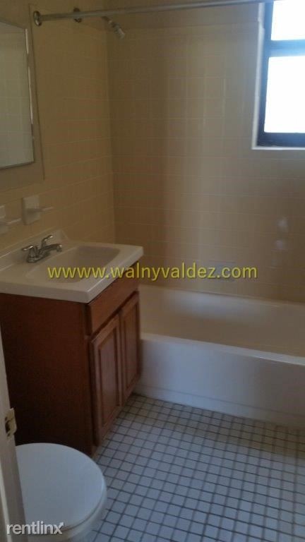 Foto del edificio - 1 br, 1 bath  - 1348 Sheridan Ave