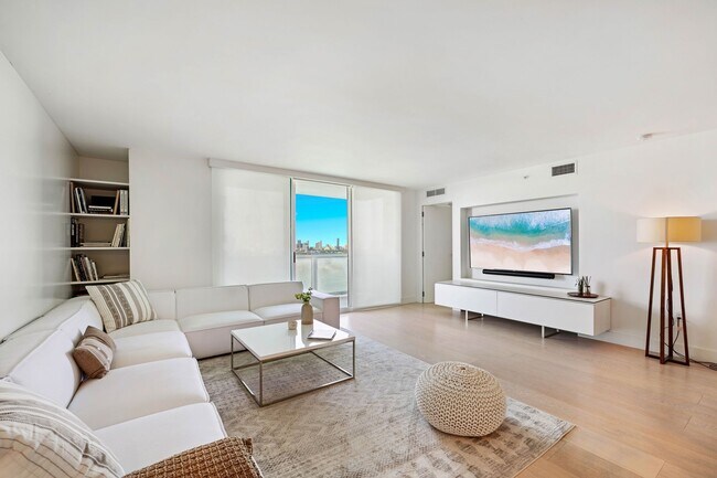 650 West Ave Unit 2807 Miami - 650 West Ave Unit 2807 Miami Beach Fl Building Photo