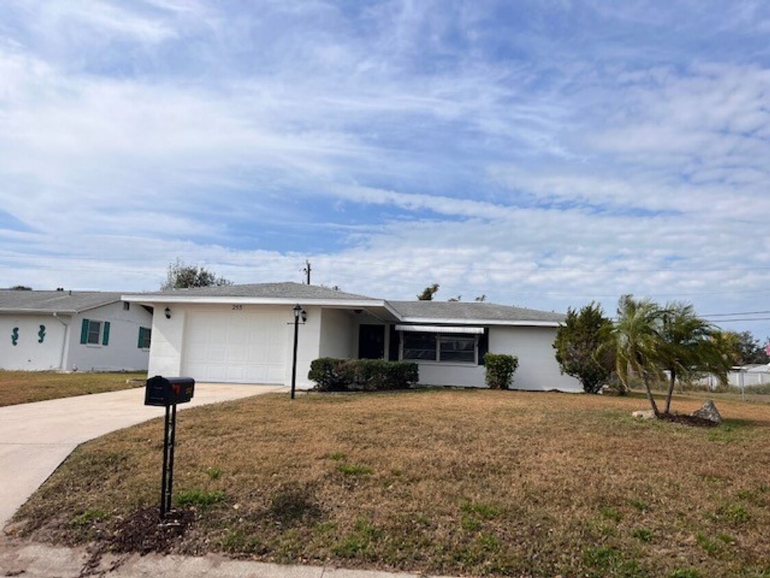 Primary Photo - Venice, FL 2BR/2BA/1CG IN VENICE EAST