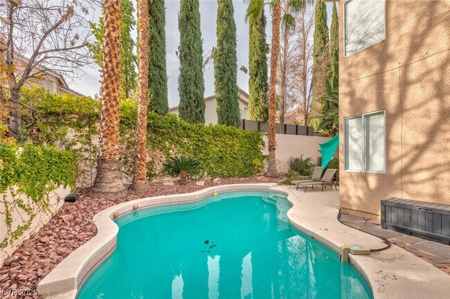 Foto del edificio - 2257 Pine Forest Ct