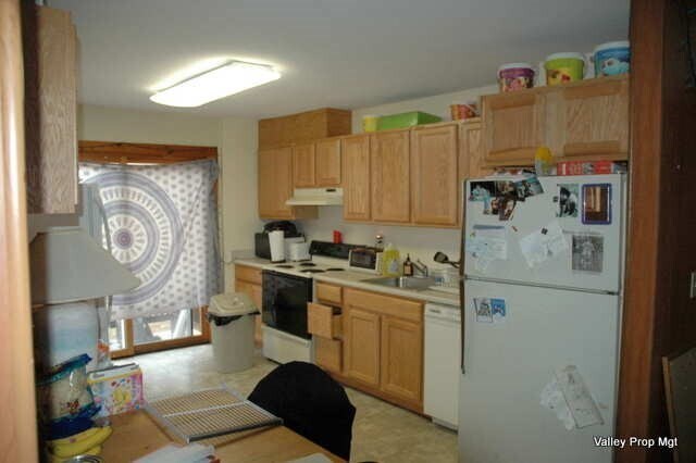 Foto del edificio - 1381 S East St