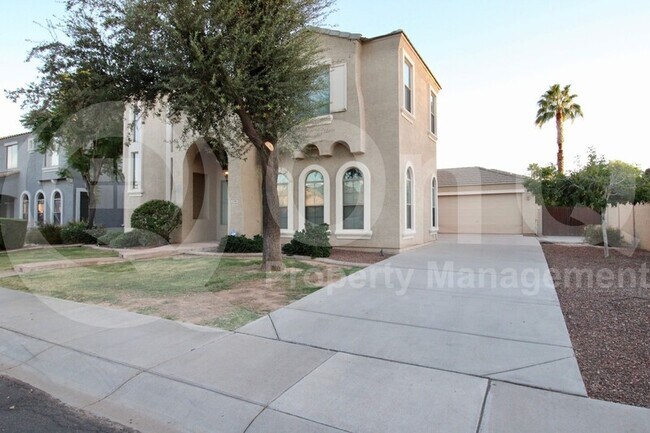 Foto del edificio - 3789 E Fruitvale Ave