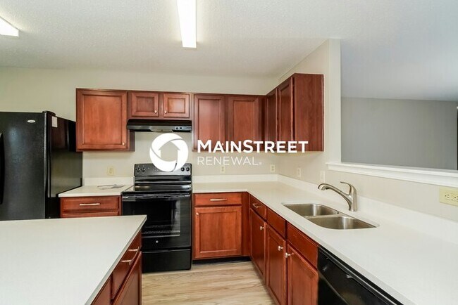 Foto del edificio - 4 Bedroom Pet-Friendly Home in Greenfield,...