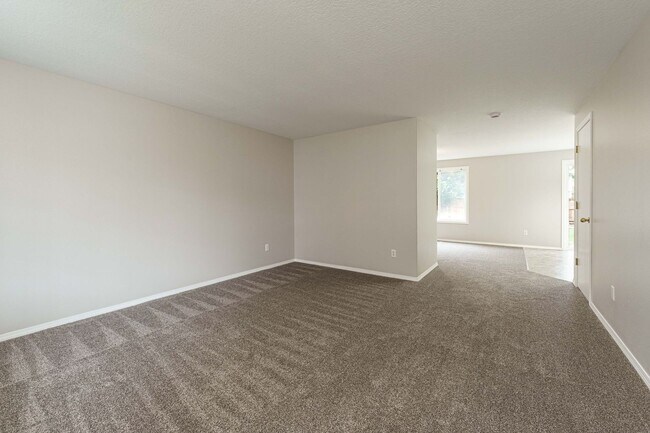 Foto del edificio - Ask About Specials! A/C Equipped 4 Bedroom 2.5 Bath Located in Desirable Fishers Grove - Union, S...