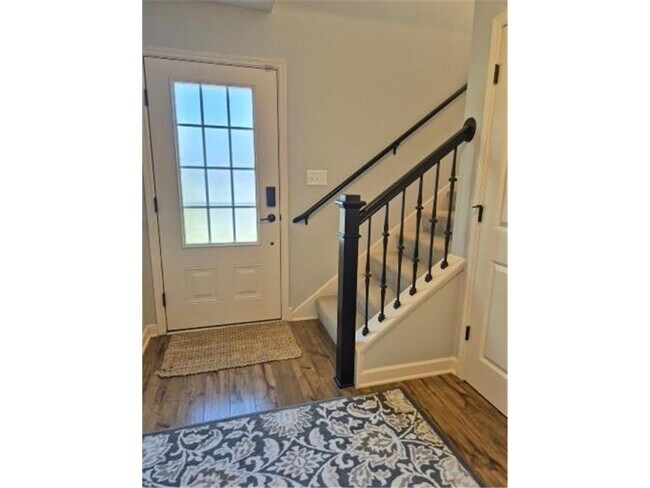 Foto del edificio - 3403 Chestnut Ln