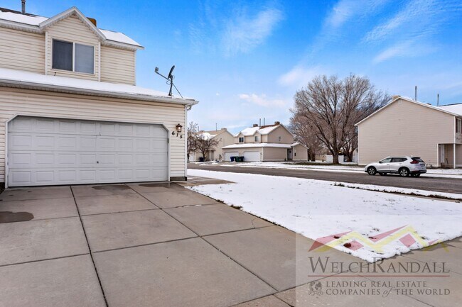 Building Photo - 2 Bedroom 1.5 Bath Ogden Home
