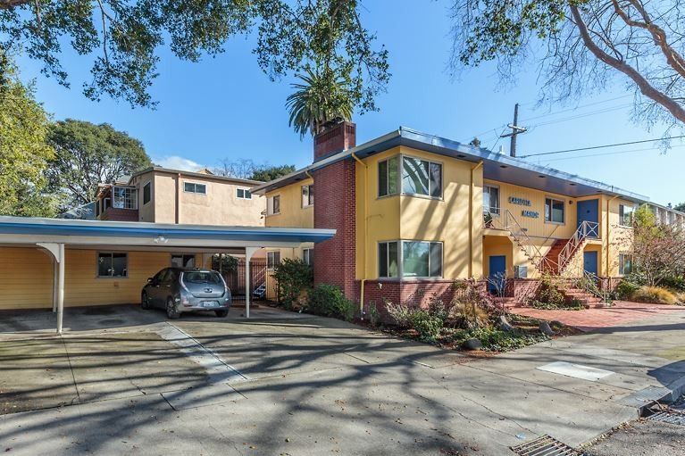 Car Port - 1299 Carlotta Ave
