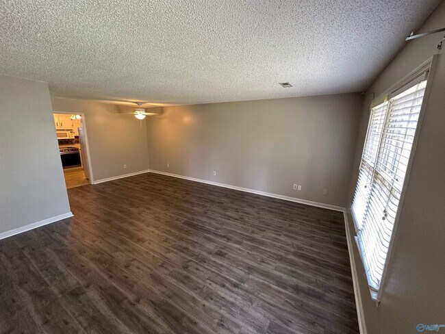 Foto del edificio - 8147 Oldfield Rd SW