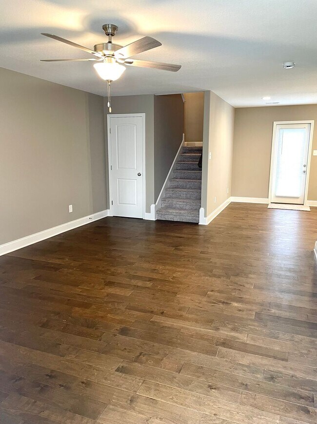 Foto del edificio - Beautiful New Build iN Fountain City