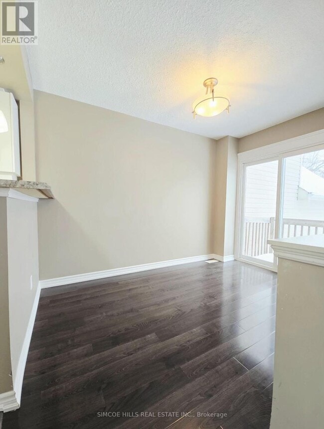 Building Photo - 12 Lankin Blvd