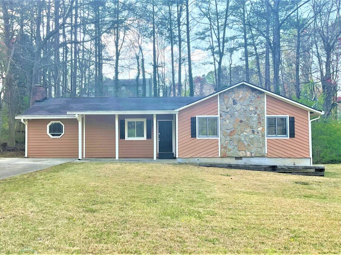 Primary Photo - 3277 Stonewall Dr NW