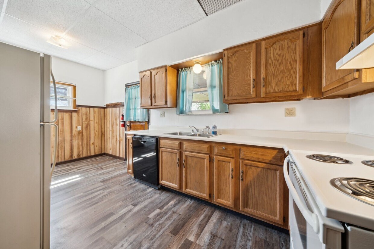 Foto principal - Stunning 3 Bedroom home in Greensburg Avai...