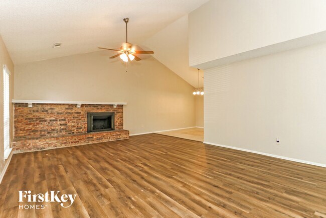 Foto del edificio - 4626 Amherst Ln