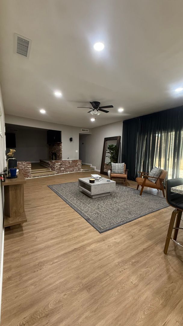 Foto del edificio - Beautiful Porterville Home! Available Now for Showing!