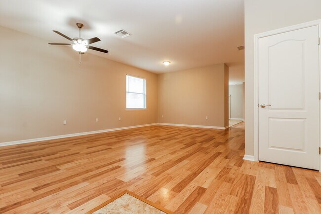 Foto del edificio - 11832 Colony Lakes Blvd