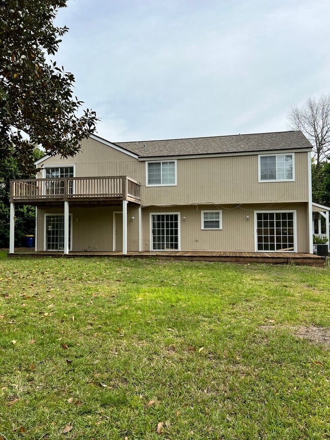 Foto del edificio - Beautiful 2-Story in Argyle Forest