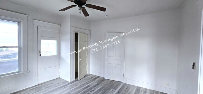 Foto del edificio - 331 W North St