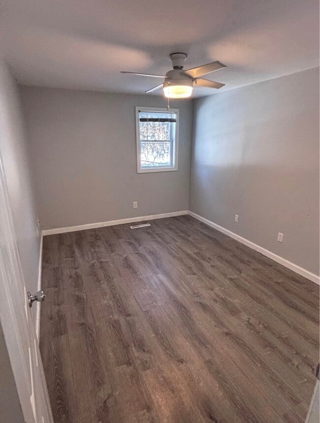 Photo - 66 Douglas Dr Apartment