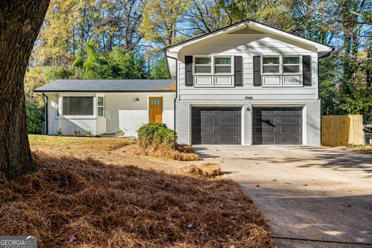 Foto principal - 4266 N Shallowford Rd