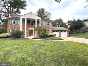 Building Photo - 2053 Kingshouse Rd