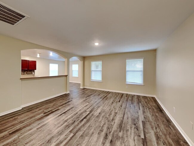 Foto del edificio - 8670 Chaletford Dr