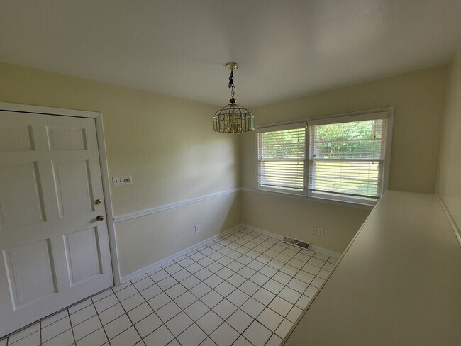 Foto del edificio - 3 Bedroom 2 Bathroom House