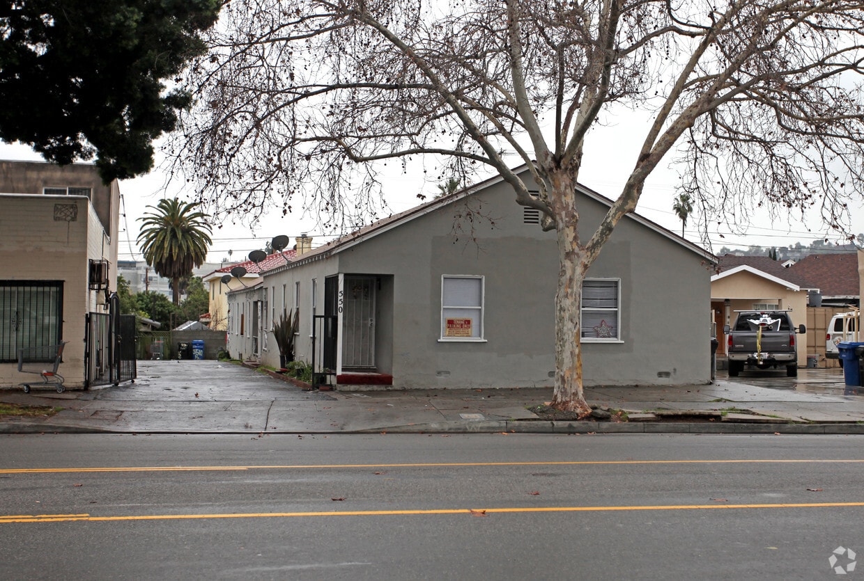 Primary Photo - 5508-5510 York Blvd