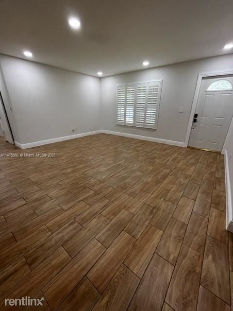 Building Photo - 4 br, 2 bath House - 4931 SW 188th Ave