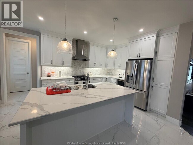 Building Photo - 1616 Bowler Dr