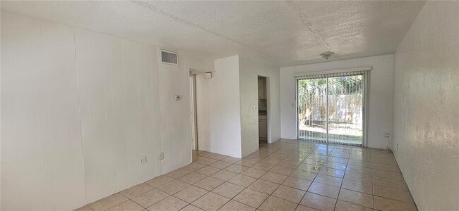 Foto del edificio - 1225 Kennedy Rd
