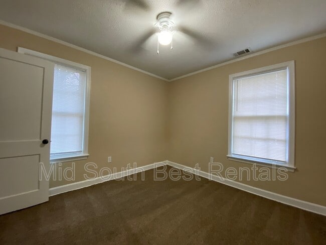 Building Photo - 3206 W Shirley Cir