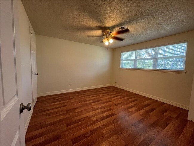 Building Photo - 10815 Filey Ln
