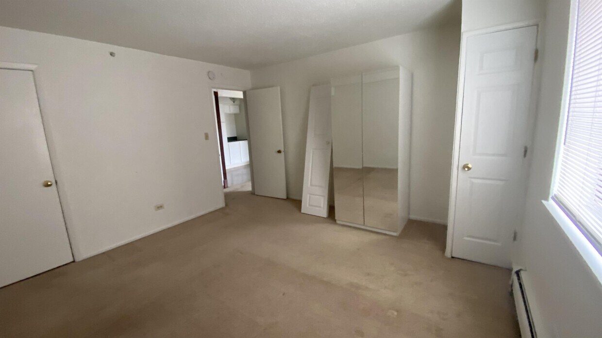 120 S La Londe Ave, Addison, IL 60101 Townhome Rentals in Addison IL